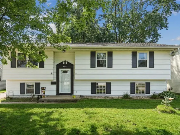 409 15th Pl, Camanche, IA 52730
