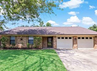 5815 Kristin Ln, Beaumont, TX 77713