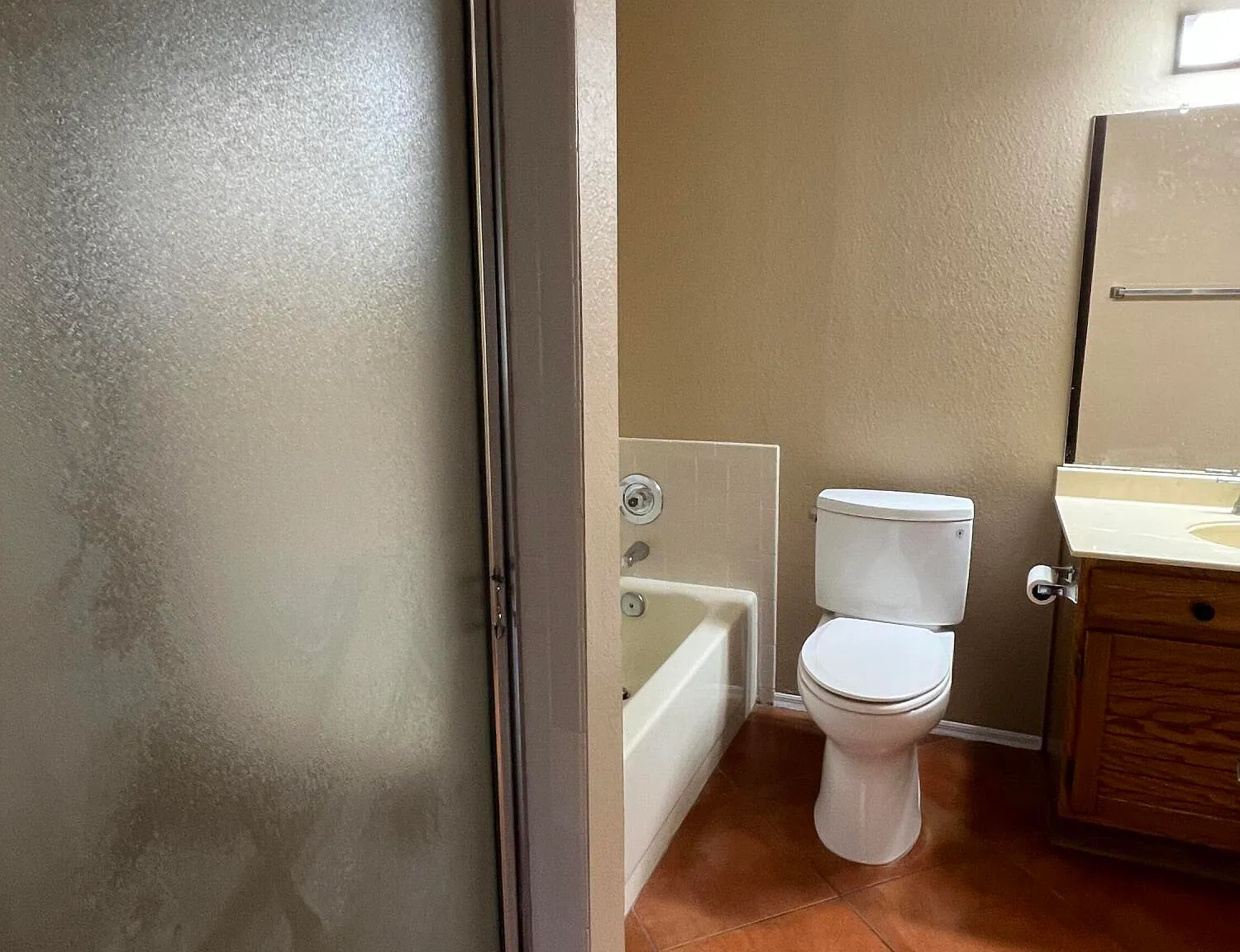 2 bed, 2.0 bath, 1236 sqft, $1,795 — Photo 4