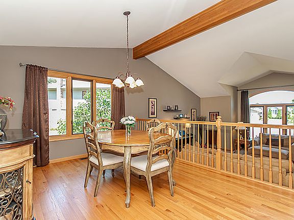 3rd image of 19146 Westfield Ave