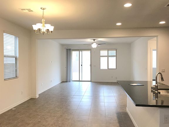 5th image of 12388 Piazzo St