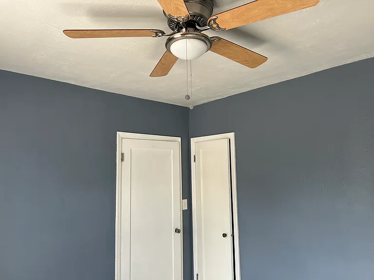 1513 Josephine St — Photo 11