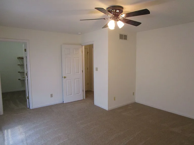 2404-2406 Calder Ct. — Photo 17