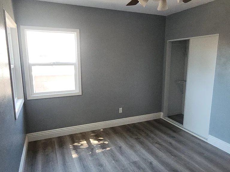 858 S Riverside Ave — Photo 8