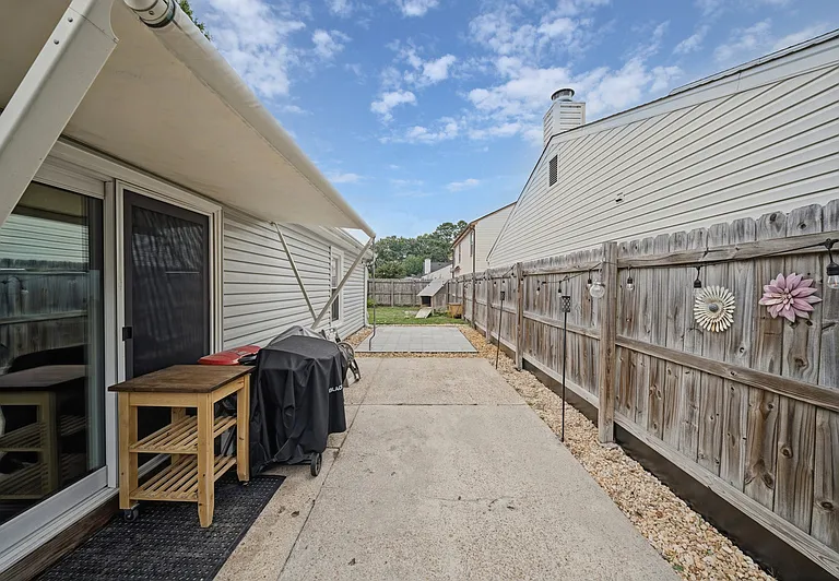 1317 Faraid Ln — Photo 24