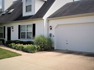 24519 Meadow Ln #37, Olmsted Falls, OH