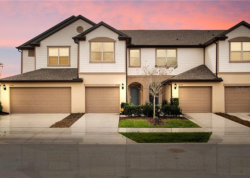 1st image of 1072 Pavia Dr