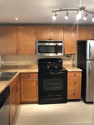 1911 Sabal Palm Dr #104 — Photo 3