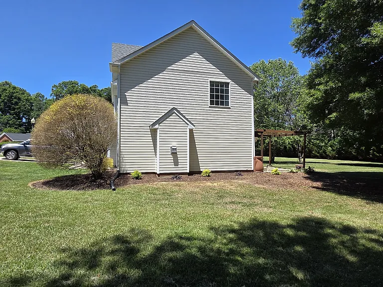3508 Selway Dr — Photo 27