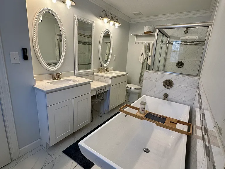 Master bath