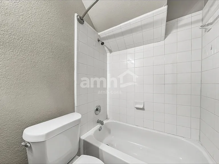 4308 Rebecca Ct — Photo 15