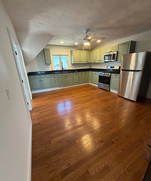 1273 S Main St #3 — Photo 1