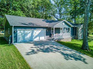 6071 Oak Leaf Dr, Harrison, AR 72601