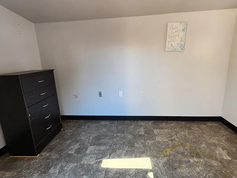 2529 Christine St — Photo 20