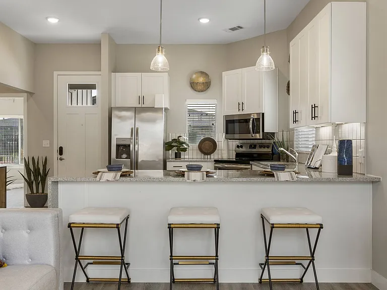 Meadow + Main — Photo 20