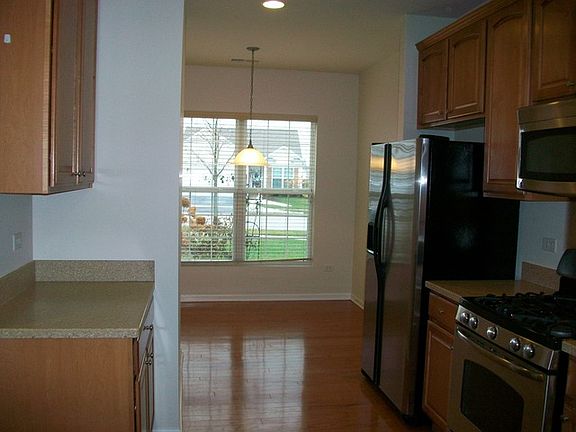 2nd image of 3326 Hutchinson Ln