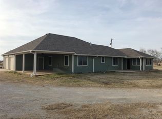 49301 S 360th Rd, Pawnee, OK 74058