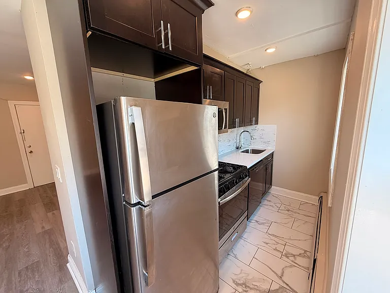 2500 John Fitzgerald Kennedy Blvd #101 — Photo 1