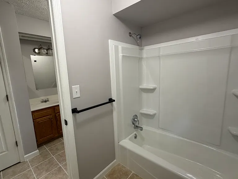 175 Highland Cir — Photo 27