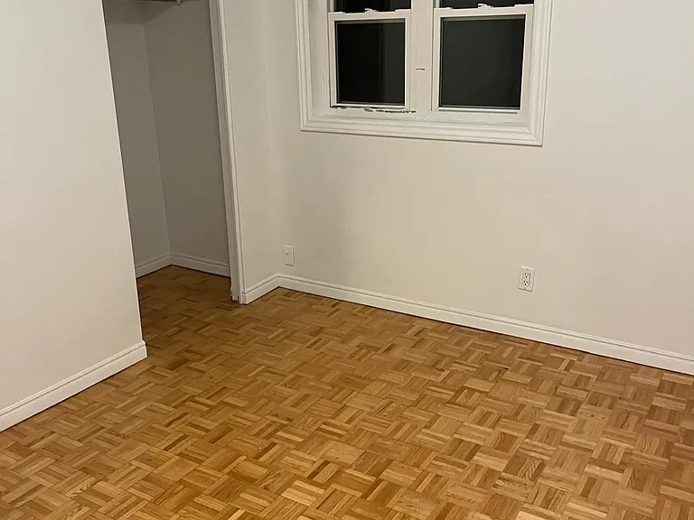 133 Spadina Ave #2 — Photo 21