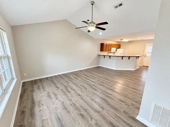 1306 Godas Dr, Columbia, MO 65202