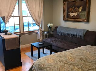 160 High St #1R, Danvers, MA 01923