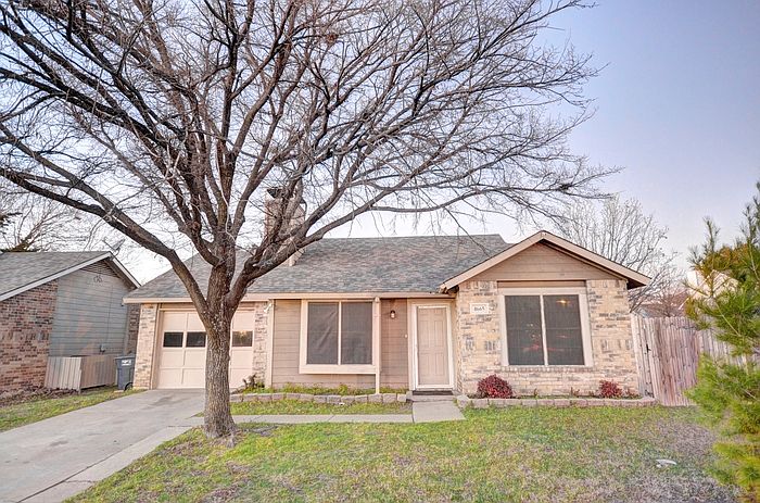 1st image of 4665 Baytree Dr