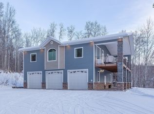 200 Brighton Dr, Fairbanks, AK 99712