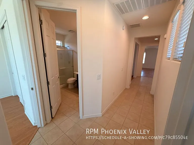 25549 N 104th Dr — Photo 6