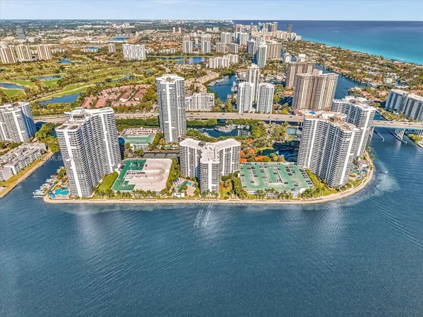 3530 Mystic Pointe Dr APT 1004, Aventura, FL 33180