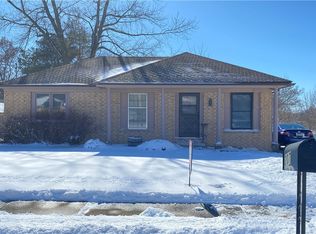 207 E Trowbridge St, Des Moines, IA 50315