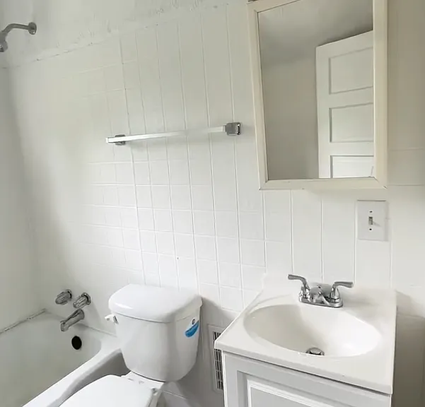 10724 Morison Ave — Photo 11