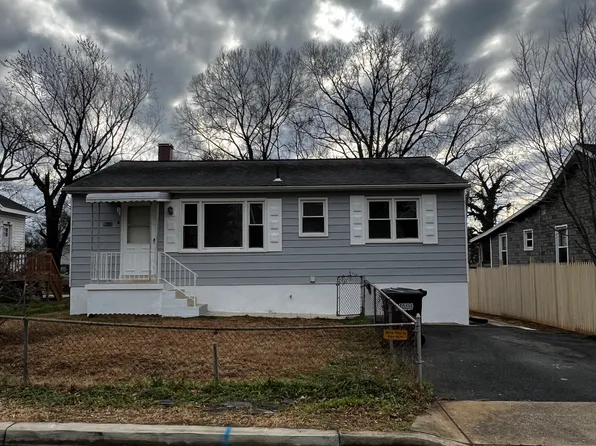 5407 Quintana St, Riverdale, MD 20737