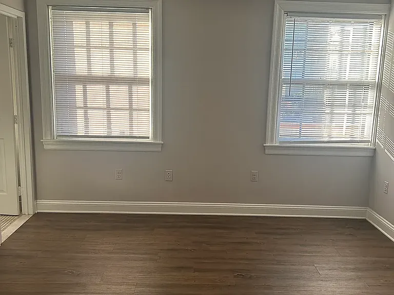 4 E Athens Ave #102 — Photo 4