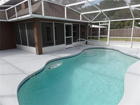 2nd image of 214 Eldorado Dr