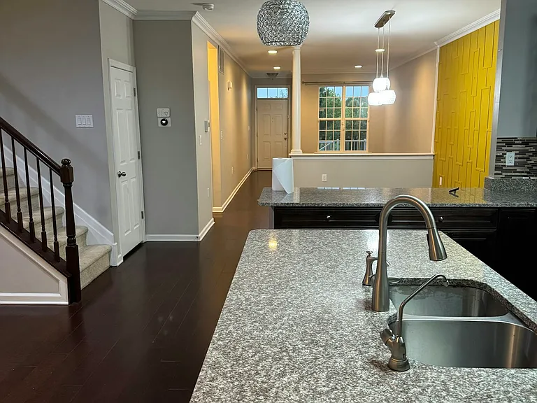 47 Nelson Dr #1 — Photo 54