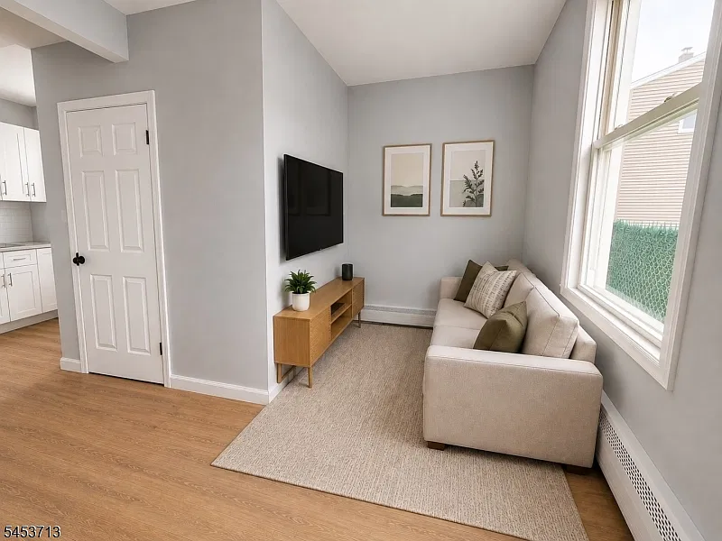 1 bed, 1.0 bath, $1,900 — Photo 3