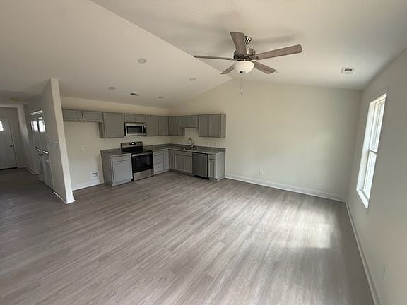 5th image of 7323 Woodpecker Way