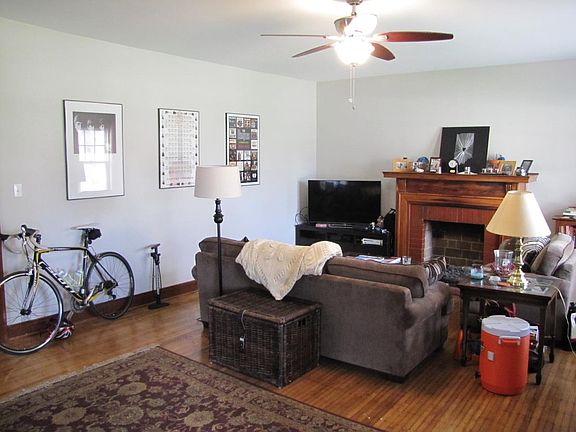2nd image of 725 Woodruff Place Middle Dr #735