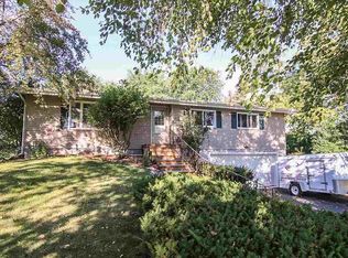 4511 Sandpiper Trl, Cottage Grove, WI 53527