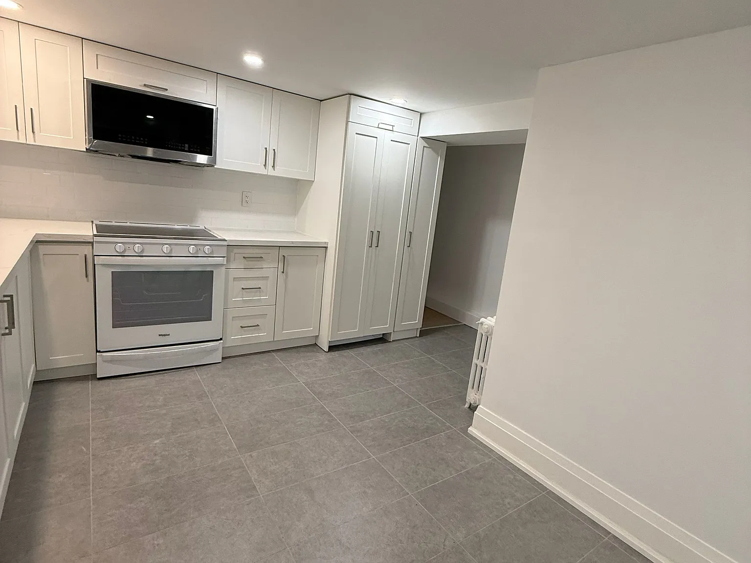 2 bed, $1,800 — Photo 3