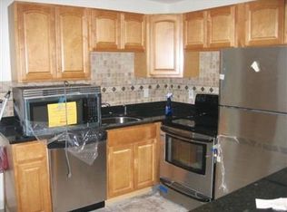 33 Chester St, Groton, CT 06340