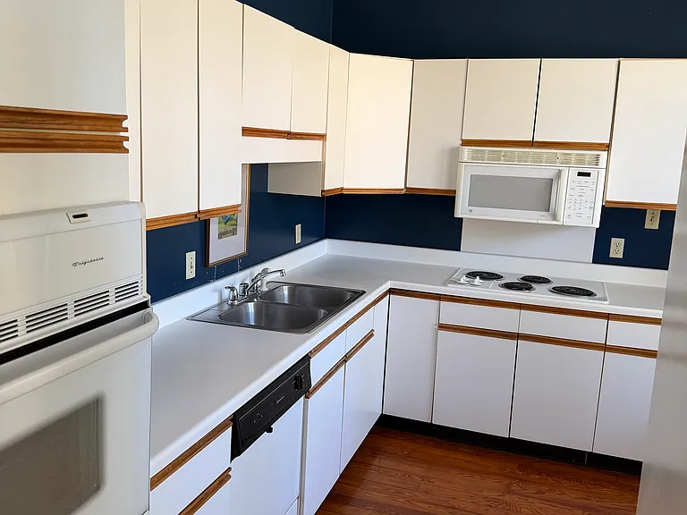 207 Country Club Blvd #C — Photo 12