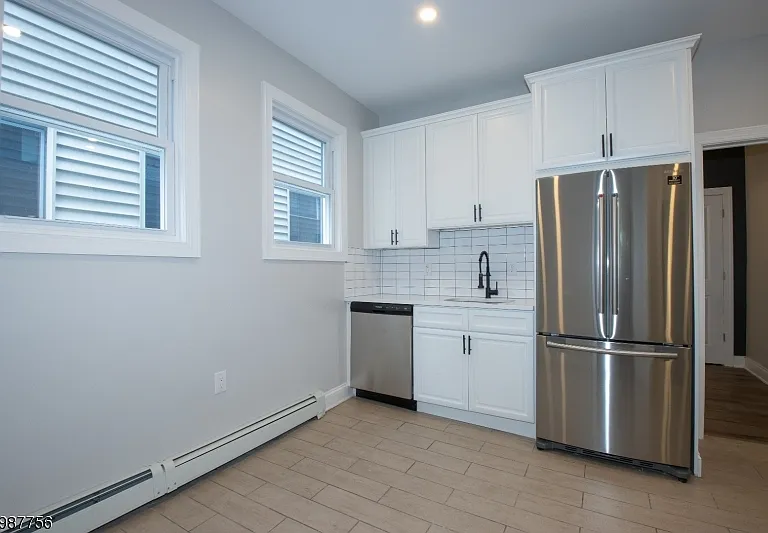 19 Northfield Ave #2R — Photo 2