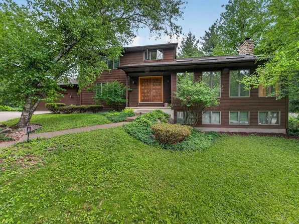 5 Wood Crest Court, Madison, WI 53705