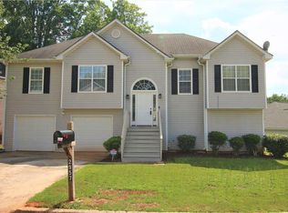 2957 Hampton Club Way, Lithonia, GA 30038