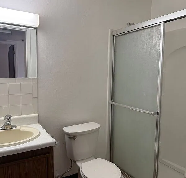 104 N 27th St #8 — Photo 7
