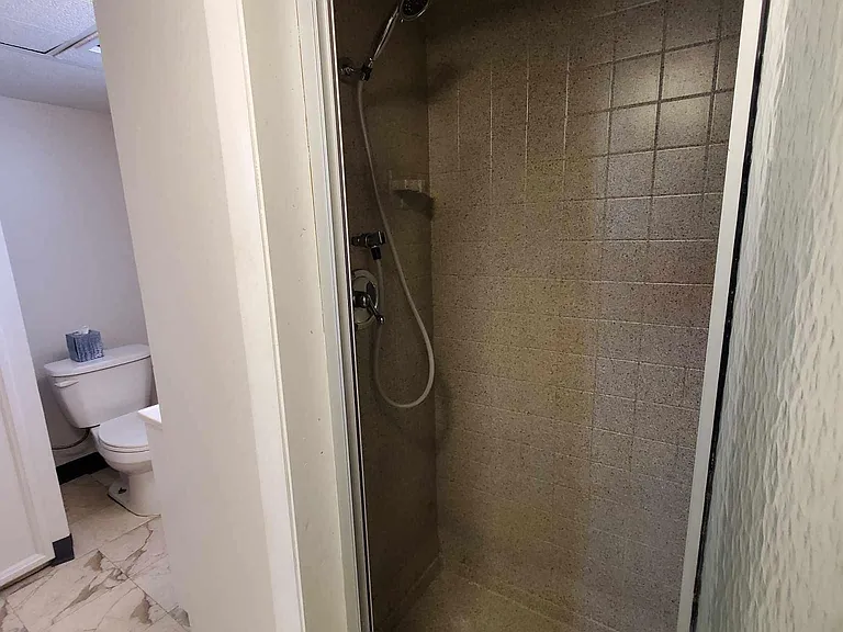 1510 Tuxedo Ave — Photo 36
