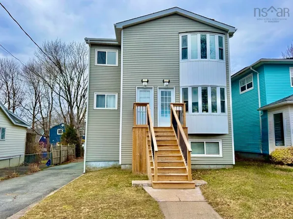 6551 & 6553 London St, Halifax, NS B3L 1W9
