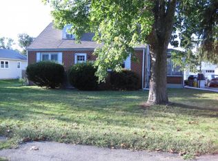 626 Edinburg Rd #1, Mercerville, NJ 08619